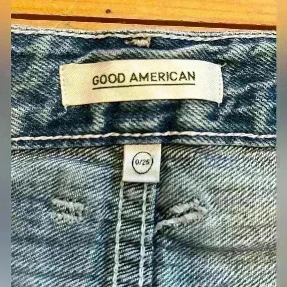 Good  American Jean cut off shorts , sz 0/25 - Picture 6 of 15